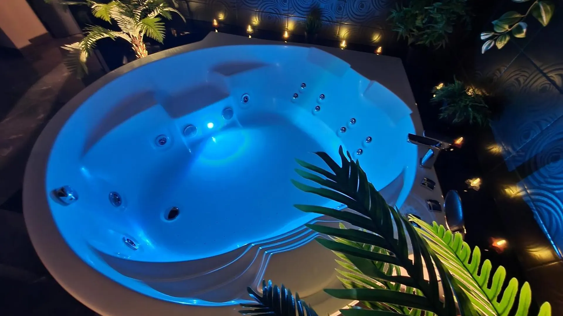 Apartament Z Jacuzzi Krakow Rynek Polen