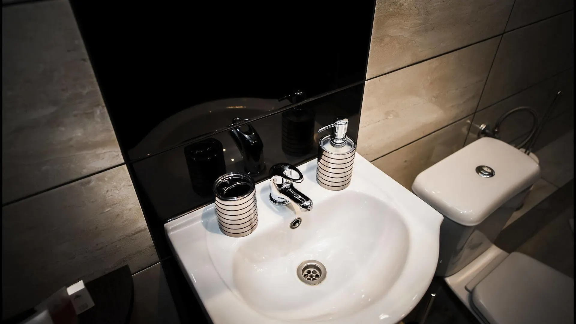 Apartament Z Jacuzzi Krakow Rynek Aparthotel