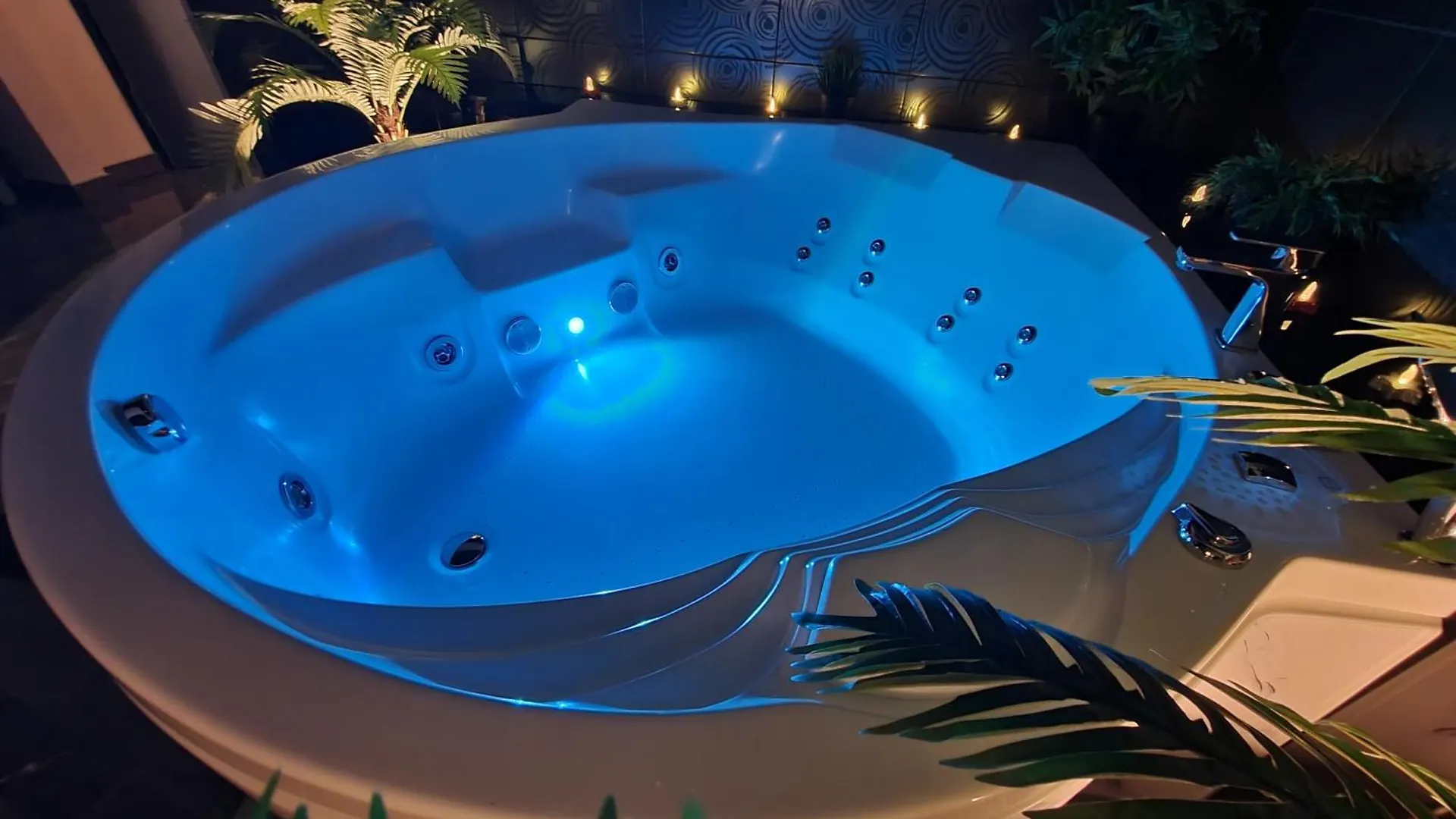 Apartament Z Jacuzzi Krakow Rynek Апарт-отель