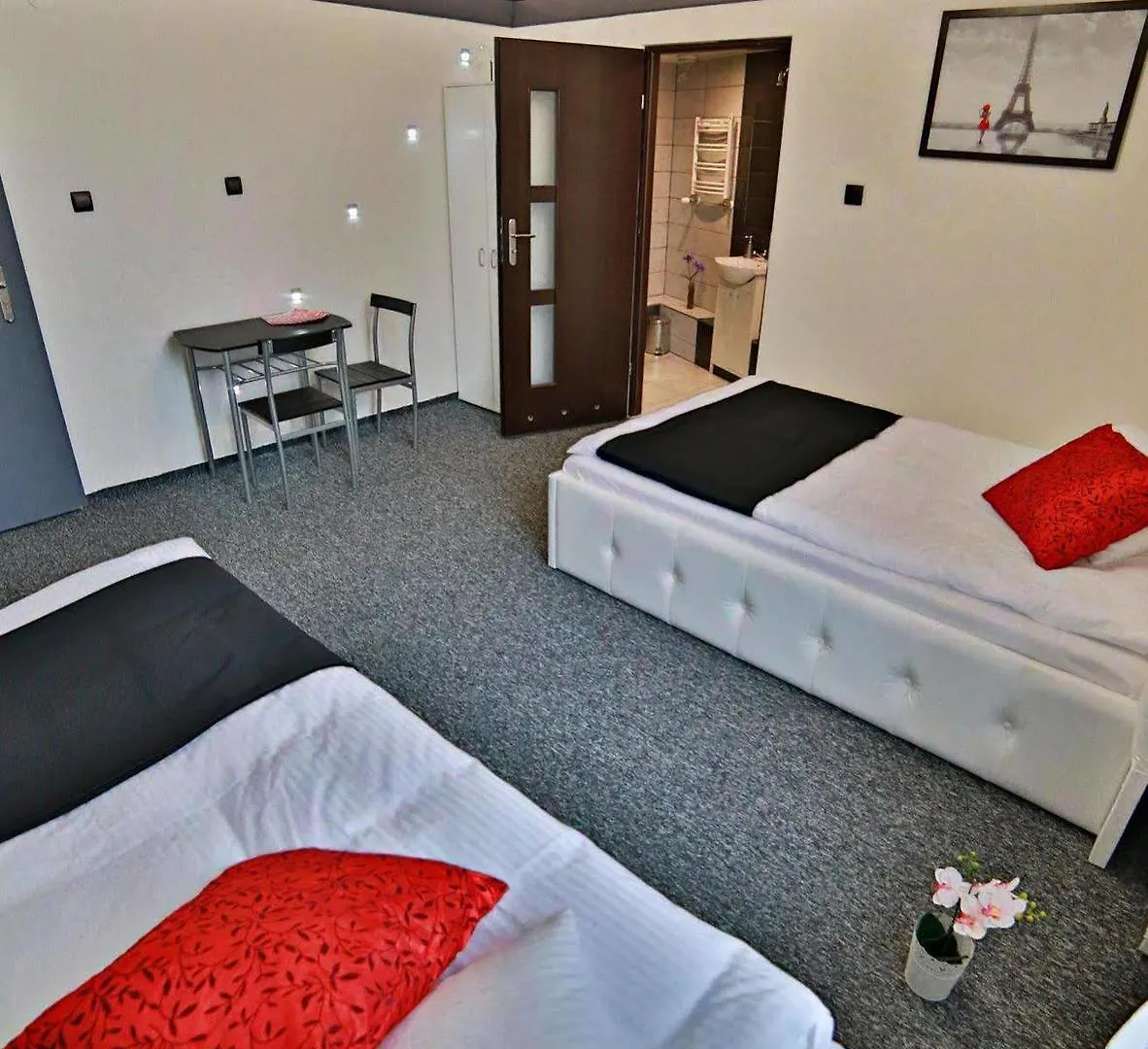 Апарт-отель Apartament Z Jacuzzi Krakow Rynek
